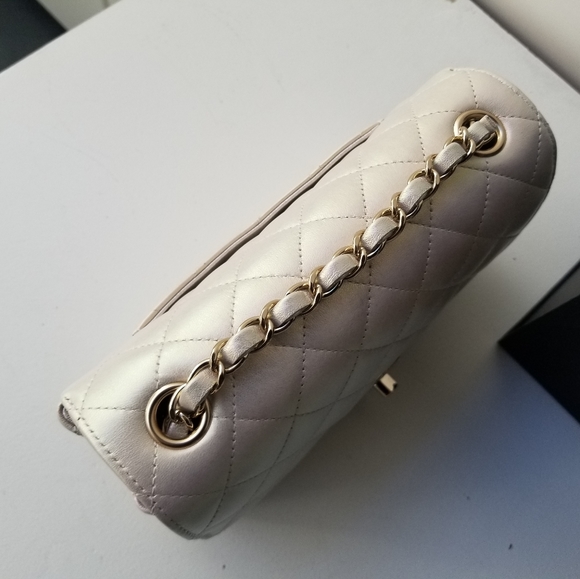 Authentic new Chanel mini single flap bag seashell irridescent 2020 lambskin - Picture 14 of 14